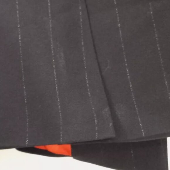 Tahari Tuxedo Style Blazer Sz 2 Black Pinstripe 4 Button Red Satin Lined - Picture 6 of 13